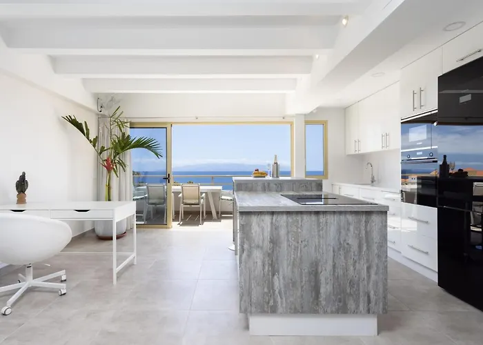 Duplex Moderno De Lujo Con Terraza, Vista Al Mar Y Wi-fi 600 Mb - Es-279-10 *
